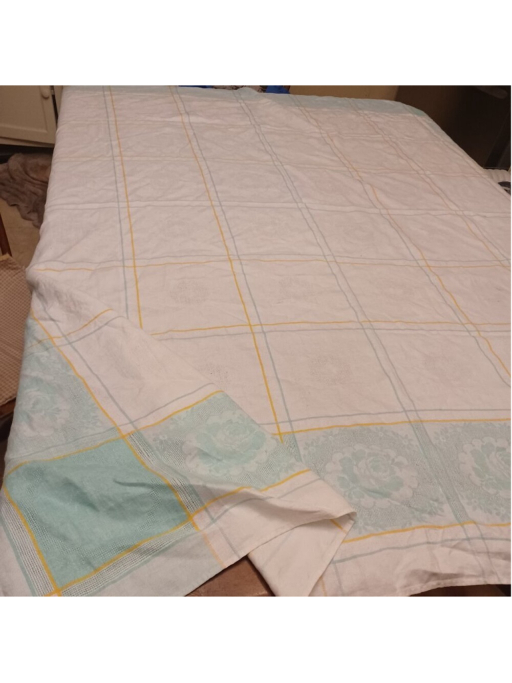 Vintage Linen tablecloth